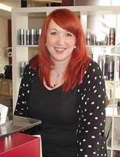 Nicole Hempel, Friseurmeisterin